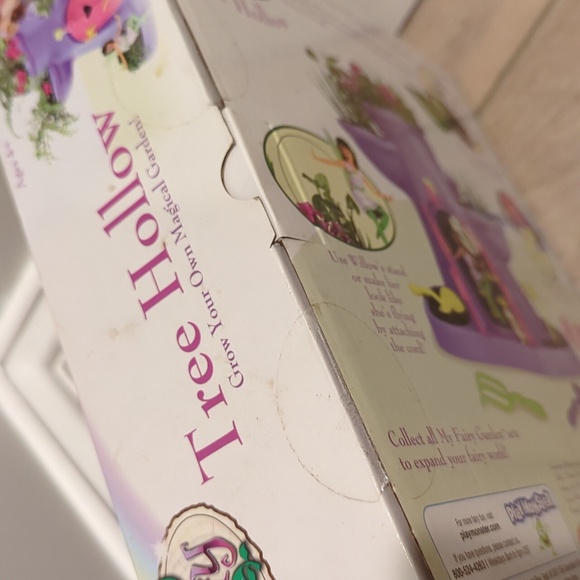 Fairy Garden Tree Hollow Playset - Purple and Pink - Picture 9 of 10